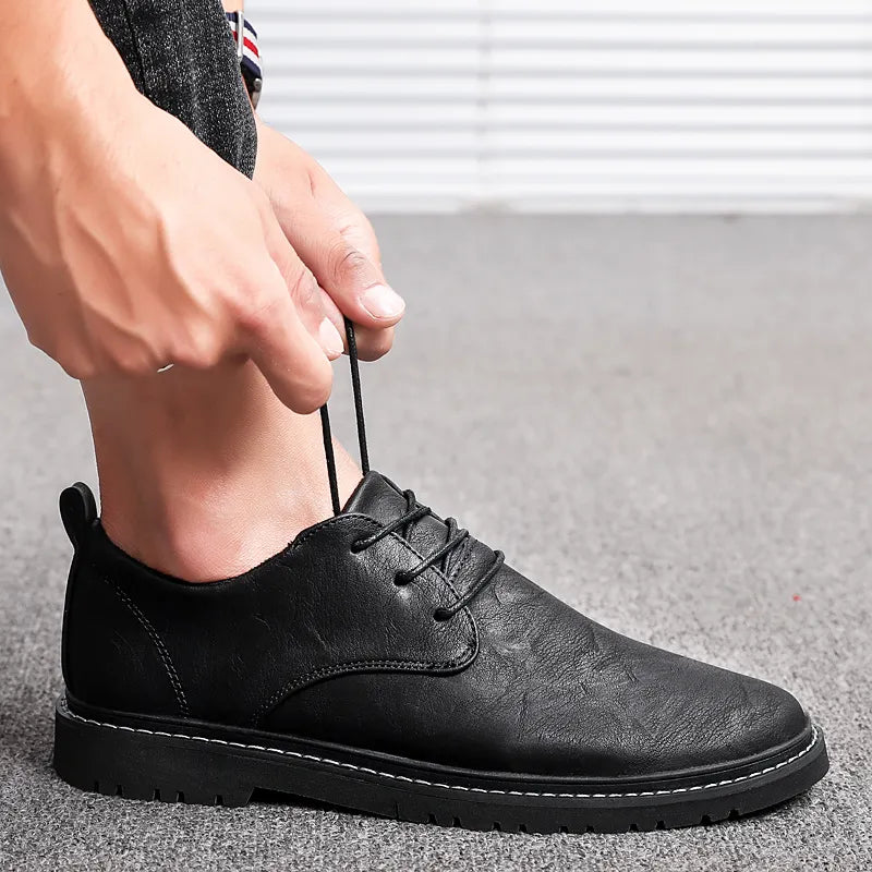 Men’s Smart Casual Shoes – Modern Minimalist Design